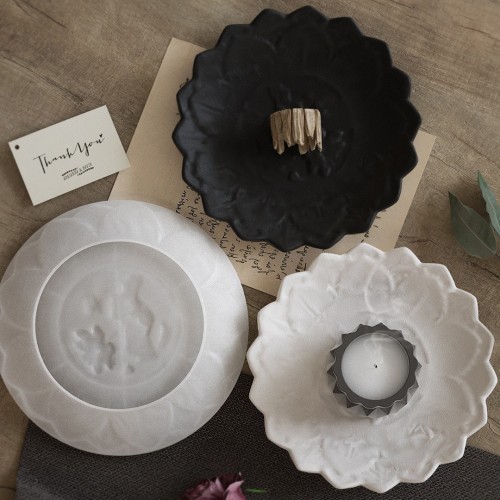 Epoksi Tabak Kalıbı Lotus Tabak Kalıbı Taş Tozu Çiçek Tabak Kalıbı Silikon 18x18x2.2cm