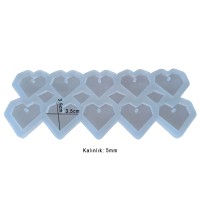 Epoksi Kalp Anahtarlık Kristal Kesim Kalp Kolye Kalıbı Silikon 3.9x3.5cm Epoksi Kalp Anahtarlık Kristal Kesim Kalp Kolye Kalıbı Silikon 3.9x3.5cm