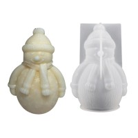 Silikon Mum Kalıbı Yılbaşı Noel Baba Ev Dekorasyon Mum Kalıpları 10x6.8cm GT9565