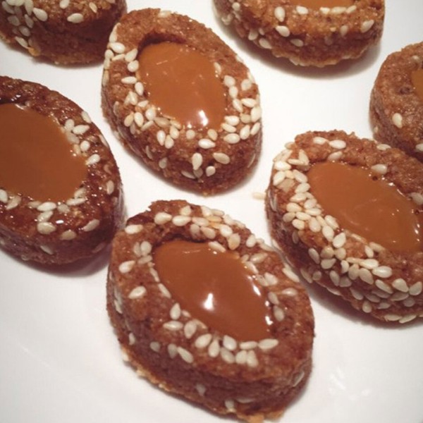 Çörek Oval Şekil Kek Çikolata Silikon Kalıbı Çörek Oval Şekil Kek Çikolata Silikon Kalıbı
